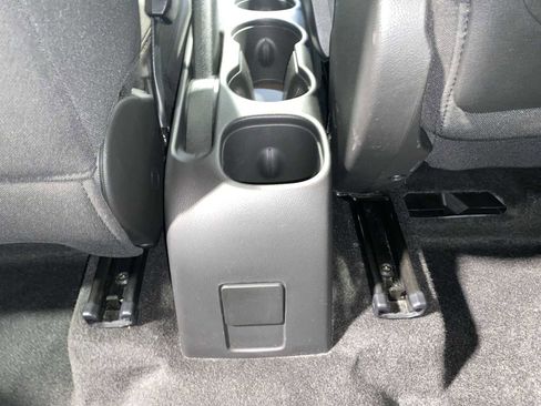 Used 2018 Chevrolet Trax LS AWD/4WD image 25