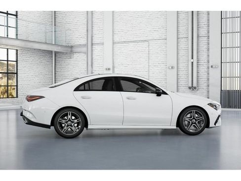 New 2026 Mercedes-Benz CLA 250 4MATIC image 17