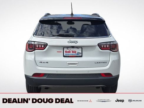 Used 2023 Jeep Compass Limited AWD/4WD image 5