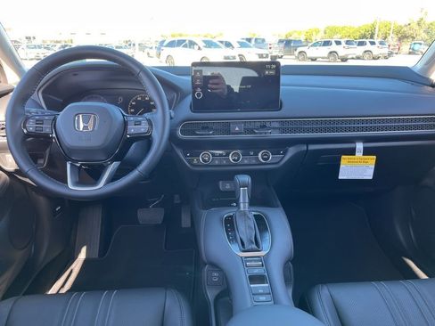 New 2026 Honda HR-V EX-L image 8