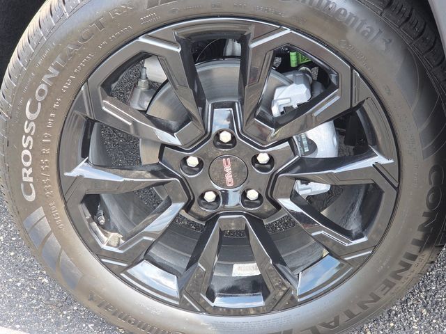 New 2027 GMC Terrain Elevation w/ Elevation Premium Package AWD/4WD image 11