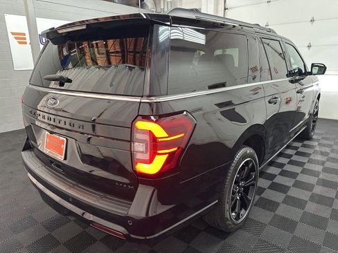 Used 2024 Ford Expedition Max Limited AWD/4WD image 9
