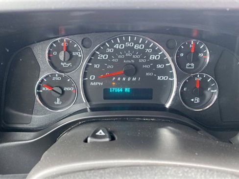 Used 2024 Chevrolet Express 2500 w/ Driver Convenience Package image 12