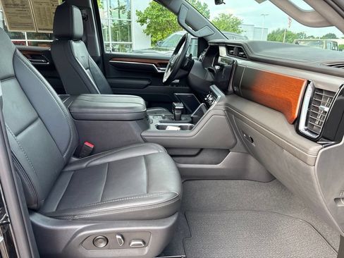Used 2023 GMC Sierra 1500 Denali w/ Denali Reserve Package AWD/4WD image 50