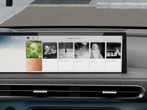 New 2026 Genesis GV60 Advance image 12