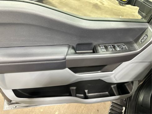 Used 2025 Ford F250 XLT w/ Snow Plow Prep Package AWD/4WD image 20