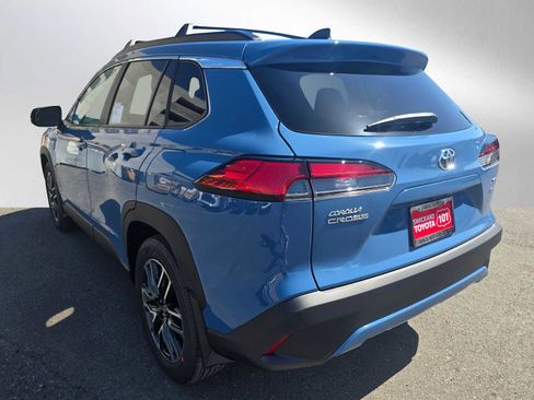 New 2026 Toyota Corolla Cross XLE AWD/4WD image 5