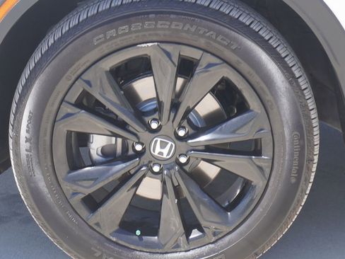 Used 2026 Honda CR-V Sport Touring image 4