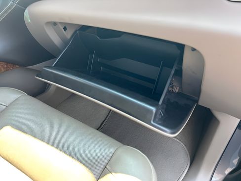 Used 2018 Chevrolet Tahoe Premier RWD image 37