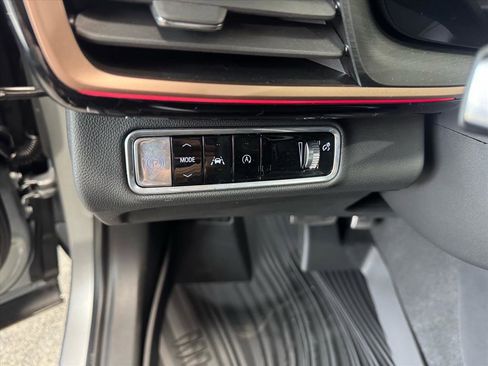 New 2026 Buick Envision Sport Touring image 15