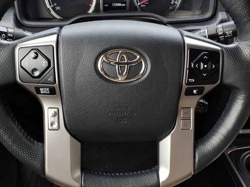 Used 2024 Toyota 4Runner Limited AWD/4WD image 26