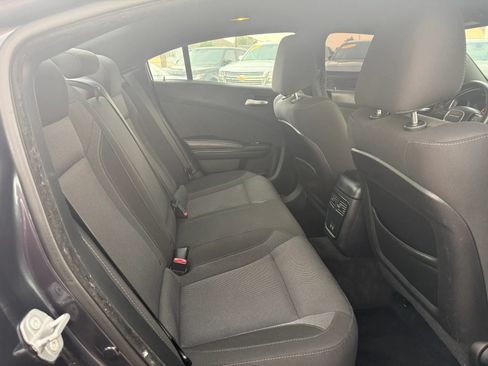 Used 2017 Dodge Charger R/T w/ Blacktop Package RWD image 14