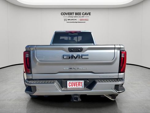 New 2026 GMC Sierra 3500 Denali Ultimate image 8