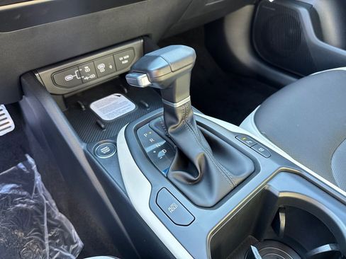 New 2025 Kia K4 GT-Line Turbo image 31