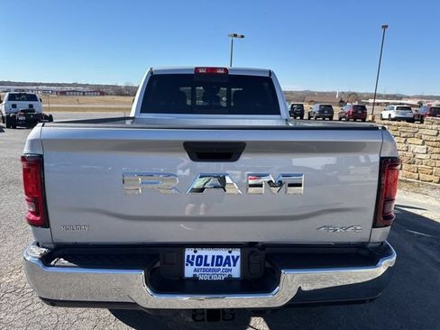 New 2026 RAM 2500 Tradesman AWD/4WD image 4