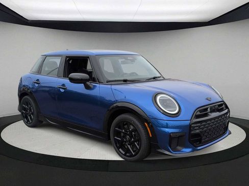 New 2026 MINI Cooper S image 2