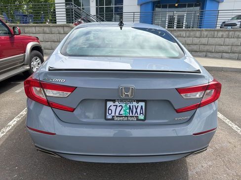 Used 2022 Honda Accord Sport image 5