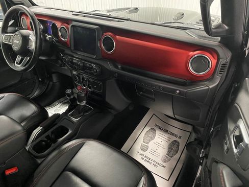 Used 2020 Jeep Wrangler Unlimited Rubicon w/ Dual Top Group image 3