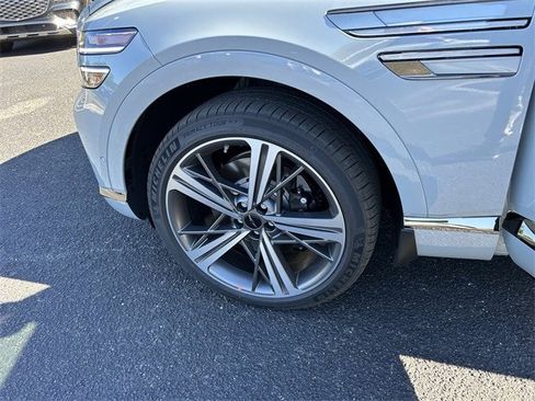 New 2026 Genesis GV80 3.5T e-SC image 32