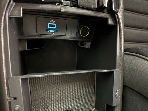 Used 2016 Ford Fusion SE image 23