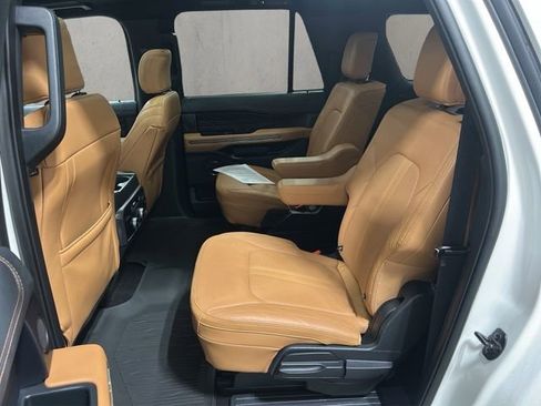 Used 2023 Ford Expedition Max Platinum image 22