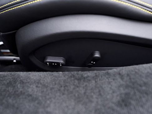 Used 2019 Ferrari 488 Spider RWD image 47