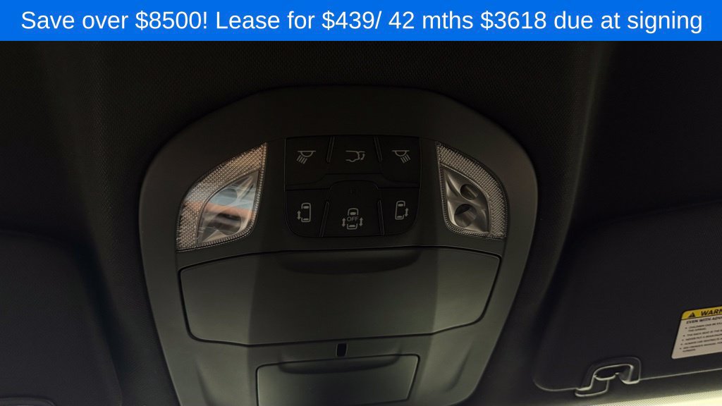 New 2027 Chrysler Pacifica Select FWD image 25