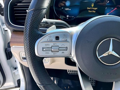 Used 2023 Mercedes-Benz GLS 450 4MATIC w/ AMG Line Exterior image 24