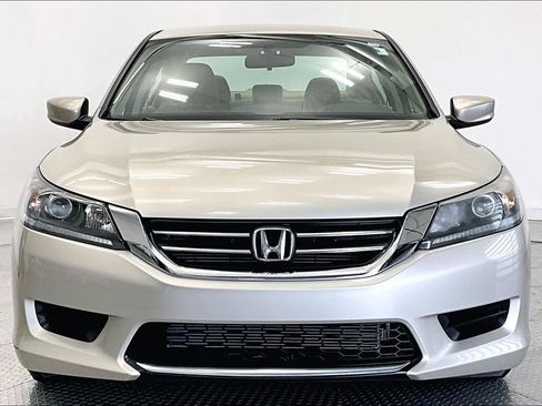 Used 2015 Honda Accord LX image 3