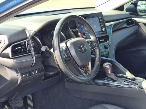 Used 2023 Toyota Camry SE w/ TRD Appearance Package (TMS) image 10