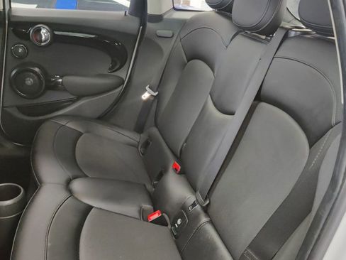 Used 2016 MINI Cooper S image 18