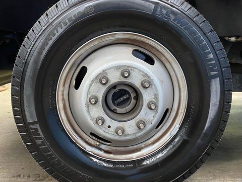 Used 2025 Ford F350 XLT image 52