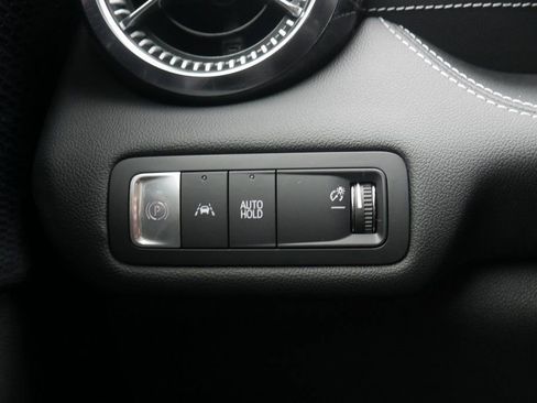 New 2025 Chevrolet Blazer EV LT AWD/4WD image 17