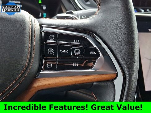 Used 2023 Jeep Grand Cherokee Summit image 24