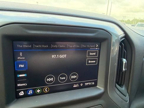 Used 2022 Chevrolet Silverado 2500 Custom w/ Custom Value Package AWD/4WD image 13