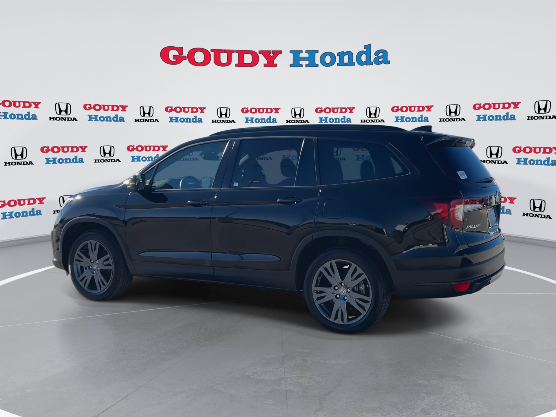 Certified 2022 Honda Pilot Sport image 6