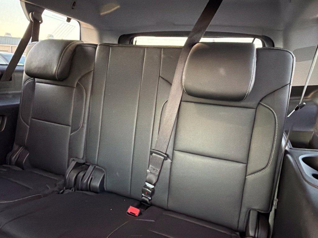 Used 2020 Chevrolet Suburban LT w/ Texas Edition Package RWD image 14