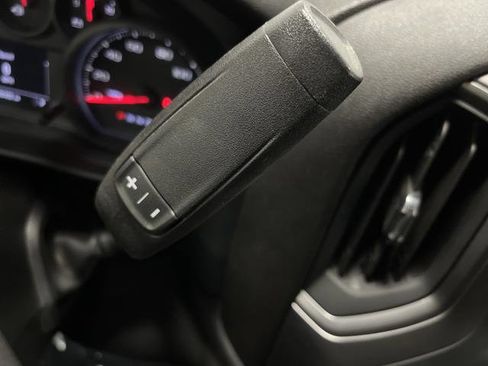 Used 2024 Chevrolet Silverado 2500 Custom w/ Custom Value Package image 19