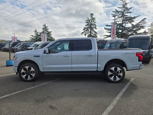 New 2025 Ford F150 Lightning Platinum image 8