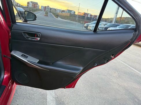 Used 2015 Lexus IS 250 image 32