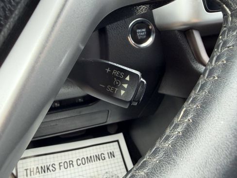 Used 2016 Toyota Highlander Limited AWD/4WD image 27
