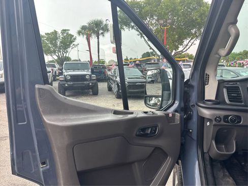 Used 2020 Ford Transit 250 148 High Roof Extended RWD image 21