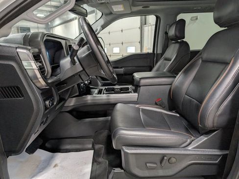 Used 2025 Ford F350 Lariat w/ Lariat Ultimate Package image 17