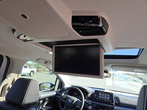 New 2026 Honda Odyssey Elite image 26