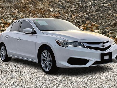 Used 2018 Acura ILX Premium Package image 10