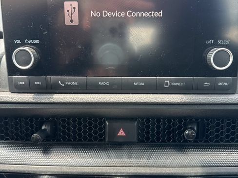 Used 2024 Honda CR-V LX image 34