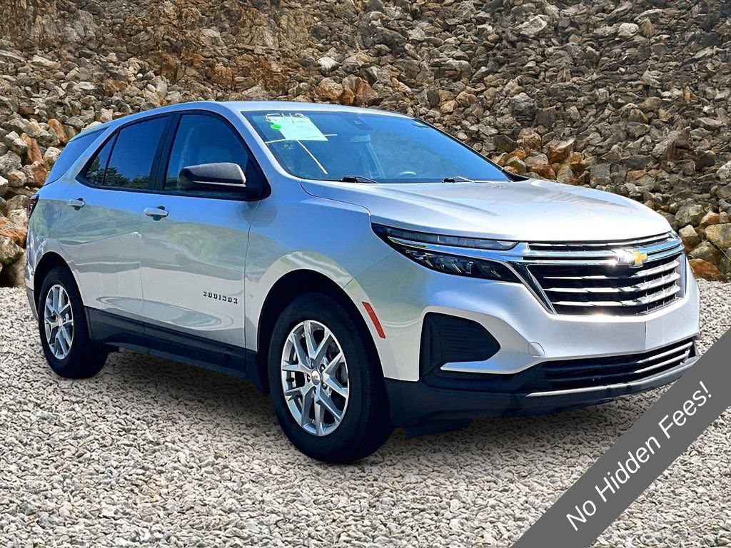 Used 2022 Chevrolet Equinox LS FWD image 9