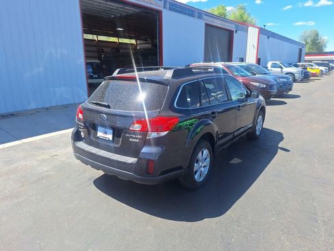 Used 2012 Subaru Outback 2.5i Premium w/ Popular Pkg 1B image 8