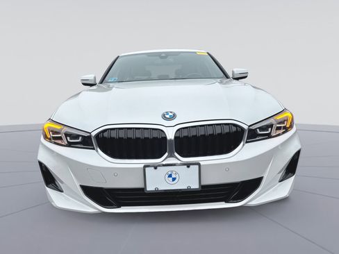 Used 2023 BMW 330e xDrive w/ Driving Assistance Package image 4