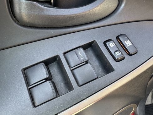 Used 2008 Toyota RAV4 Sport image 10